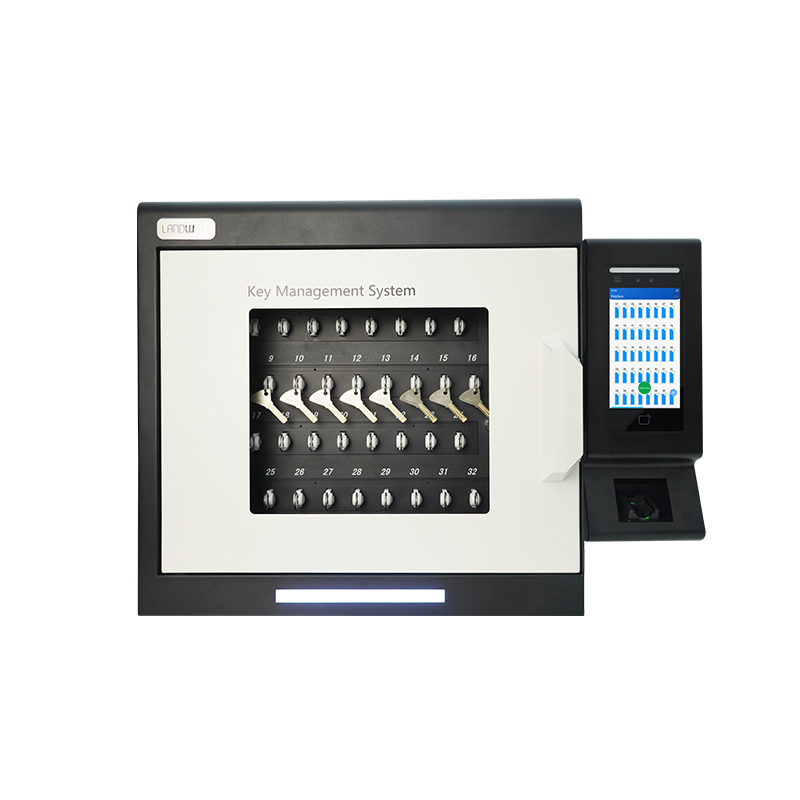Vehicle key tracking system